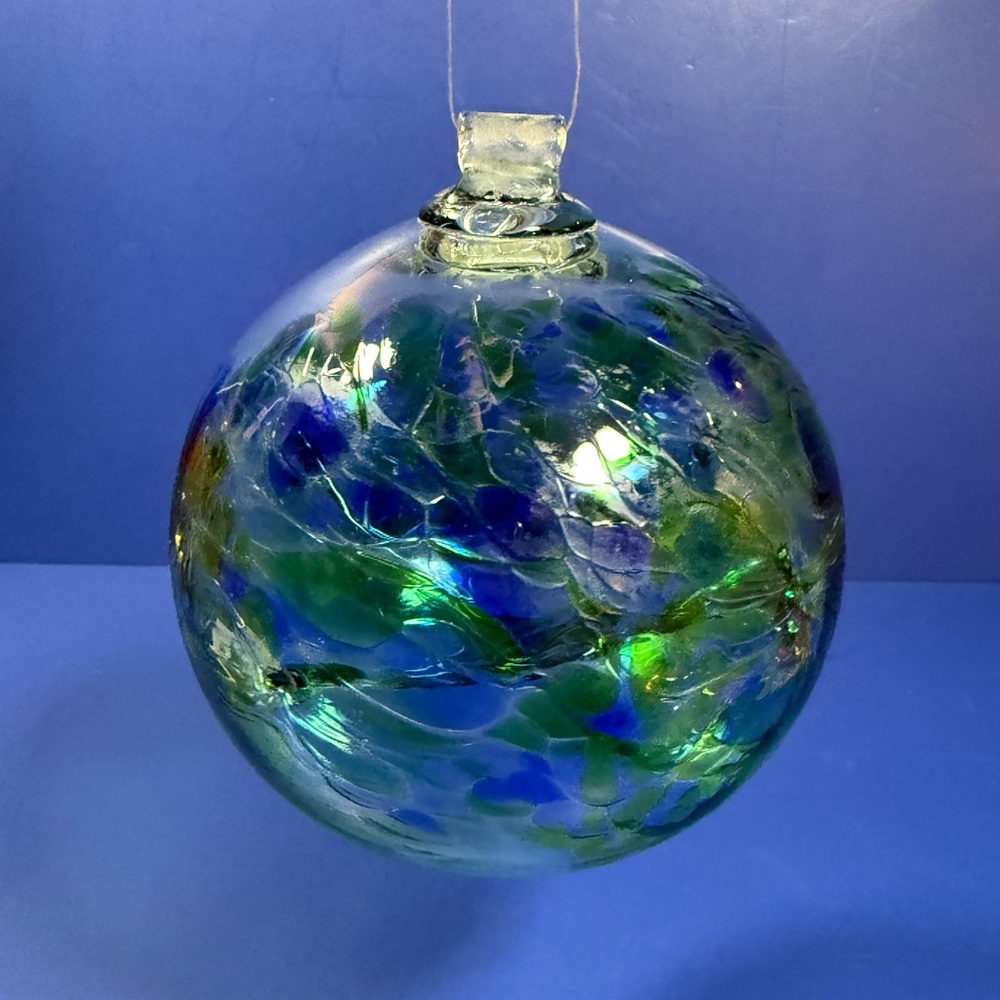 VTG 6” Hand-Blown Glass Gazing Ball – Blue & Green – Webbed Center - Hanging Orb